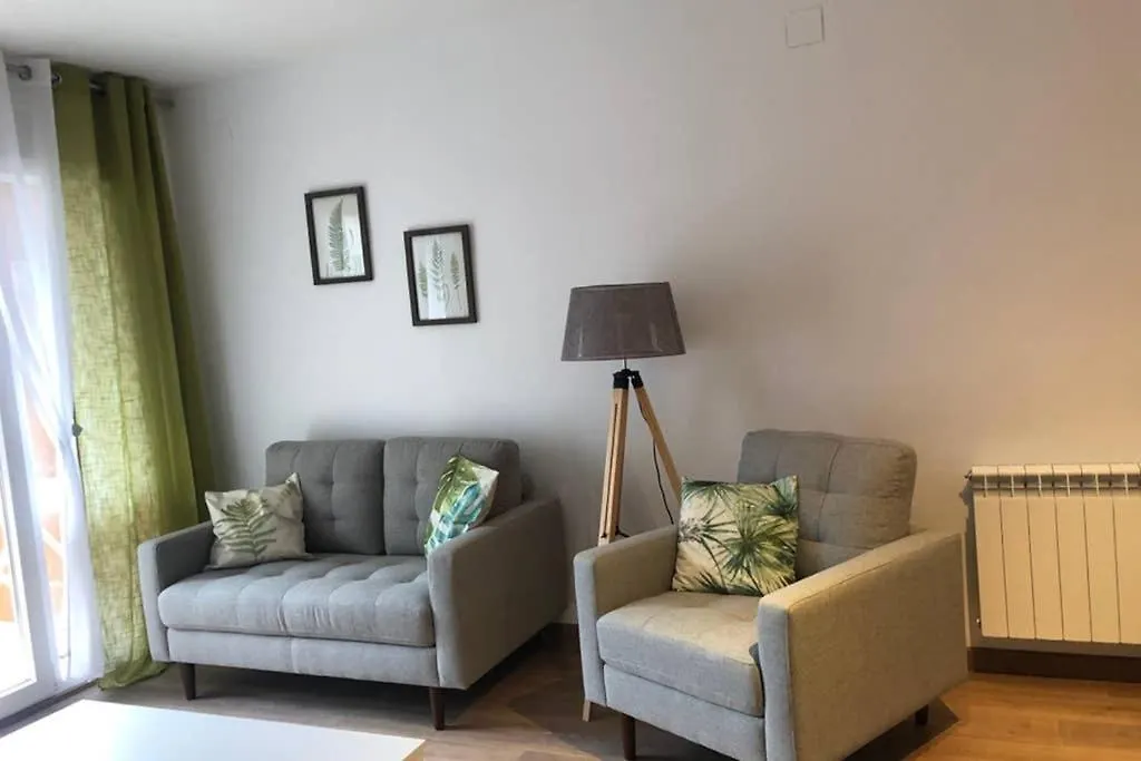 Apartamento Luminoso y acogedor alojamiento en Sort